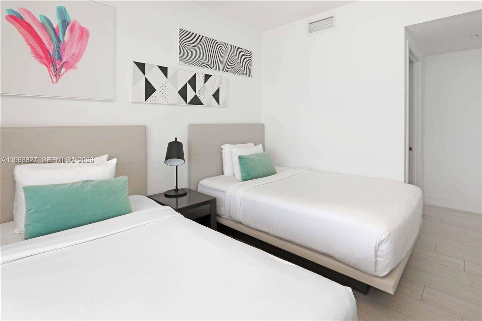Hyde Beach House at 4010 Ocean Dr, Hollywood, FL 33019 - For Sale photo 18