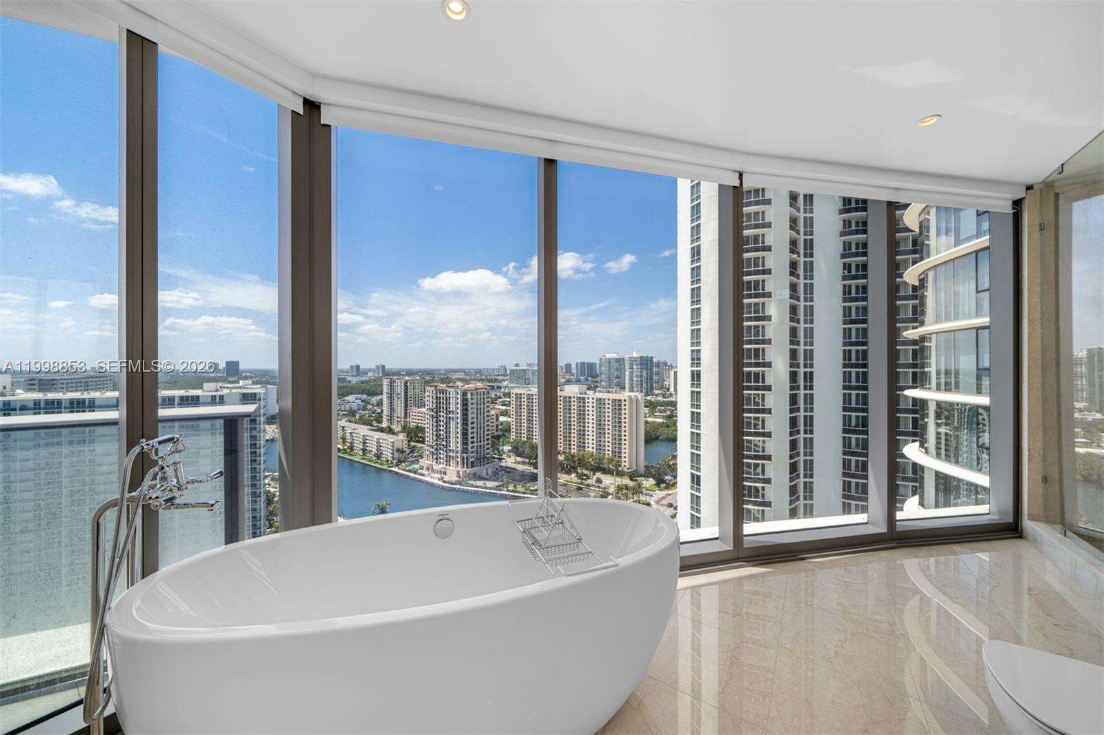15701 COLLINS - 15701 Collins Ave, Sunny Isles Beach, FL 33160 | Picture 17
