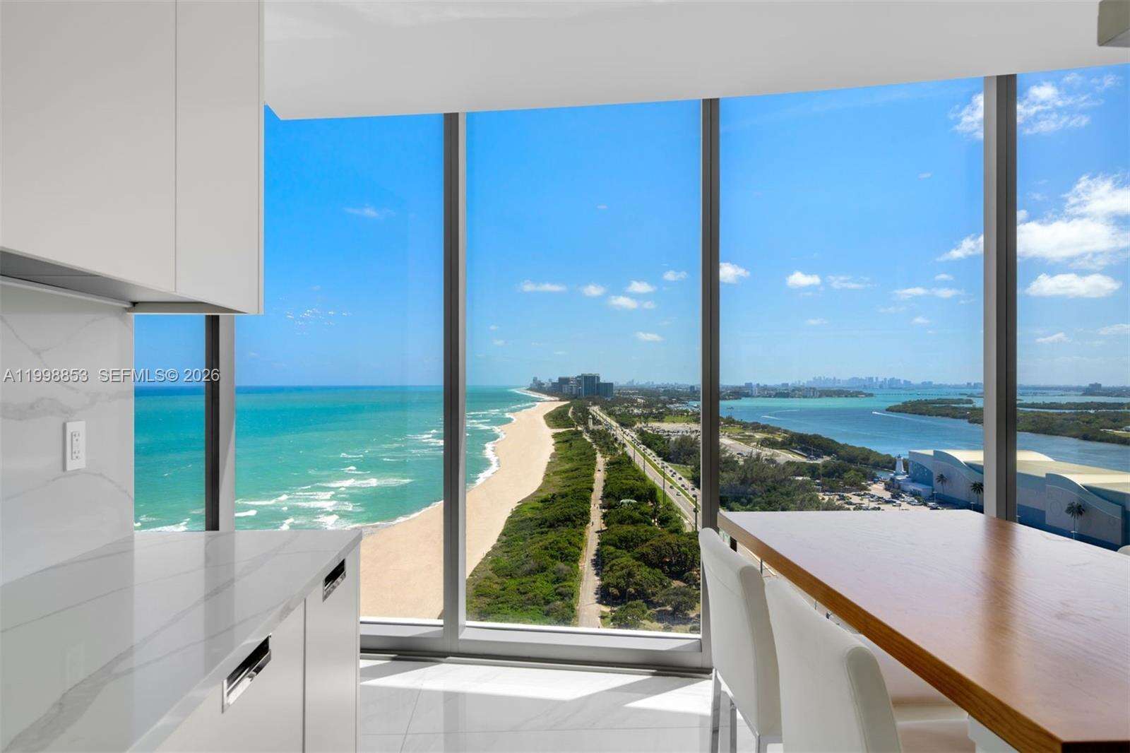 15701 COLLINS - 15701 Collins Ave, Sunny Isles Beach, FL 33160 | Picture 10