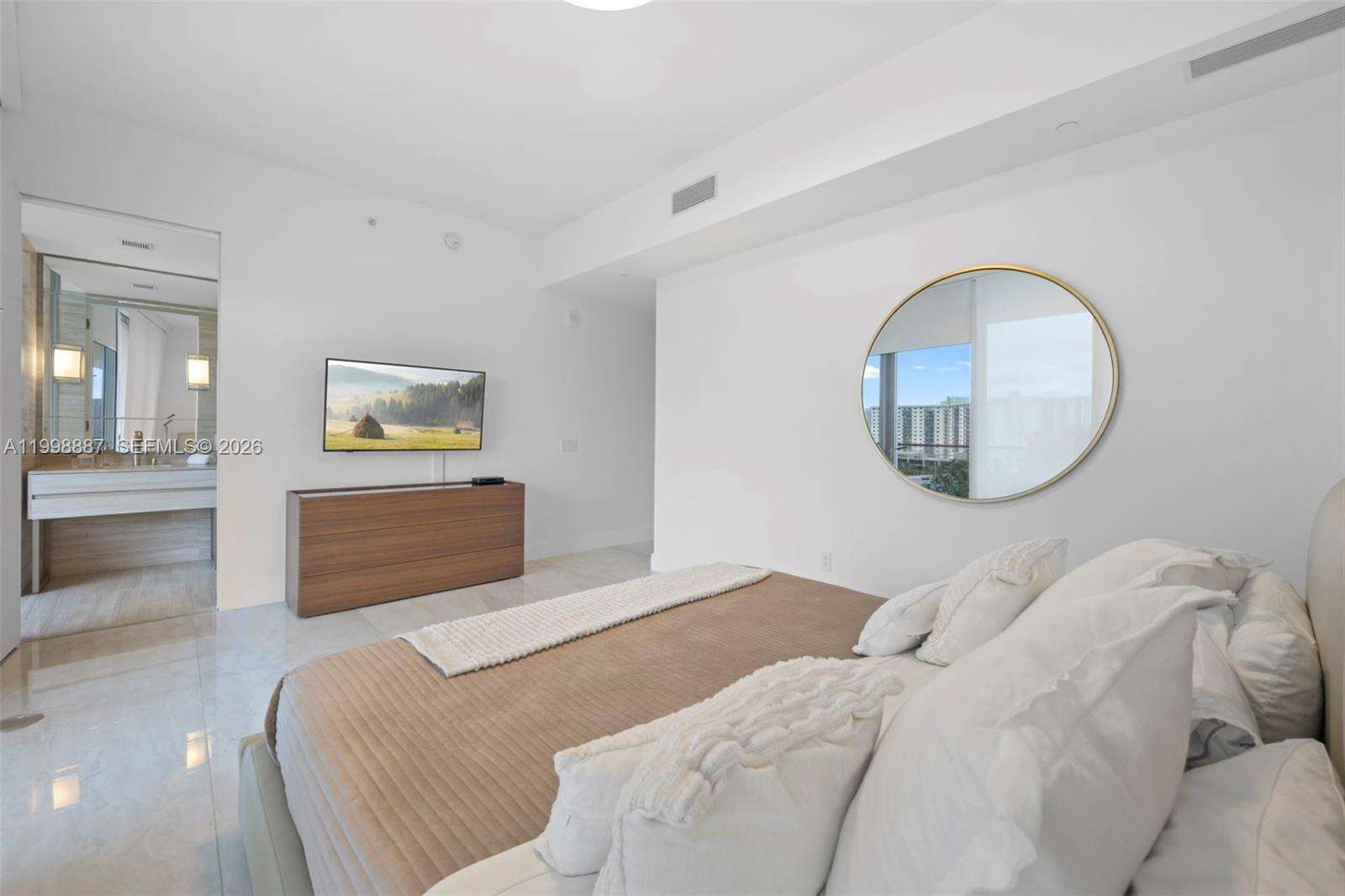 18975 COLLINS - 18975 Collins Ave, Sunny Isles Beach, FL 33160 | Picture 19