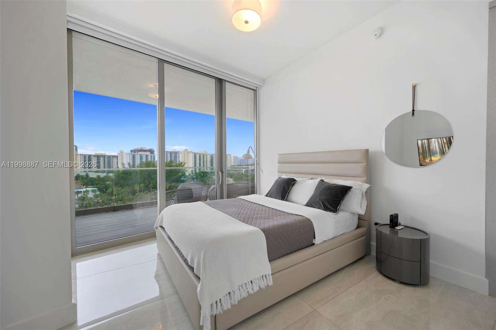 18975 COLLINS - 18975 Collins Ave, Sunny Isles Beach, FL 33160 | Picture 23