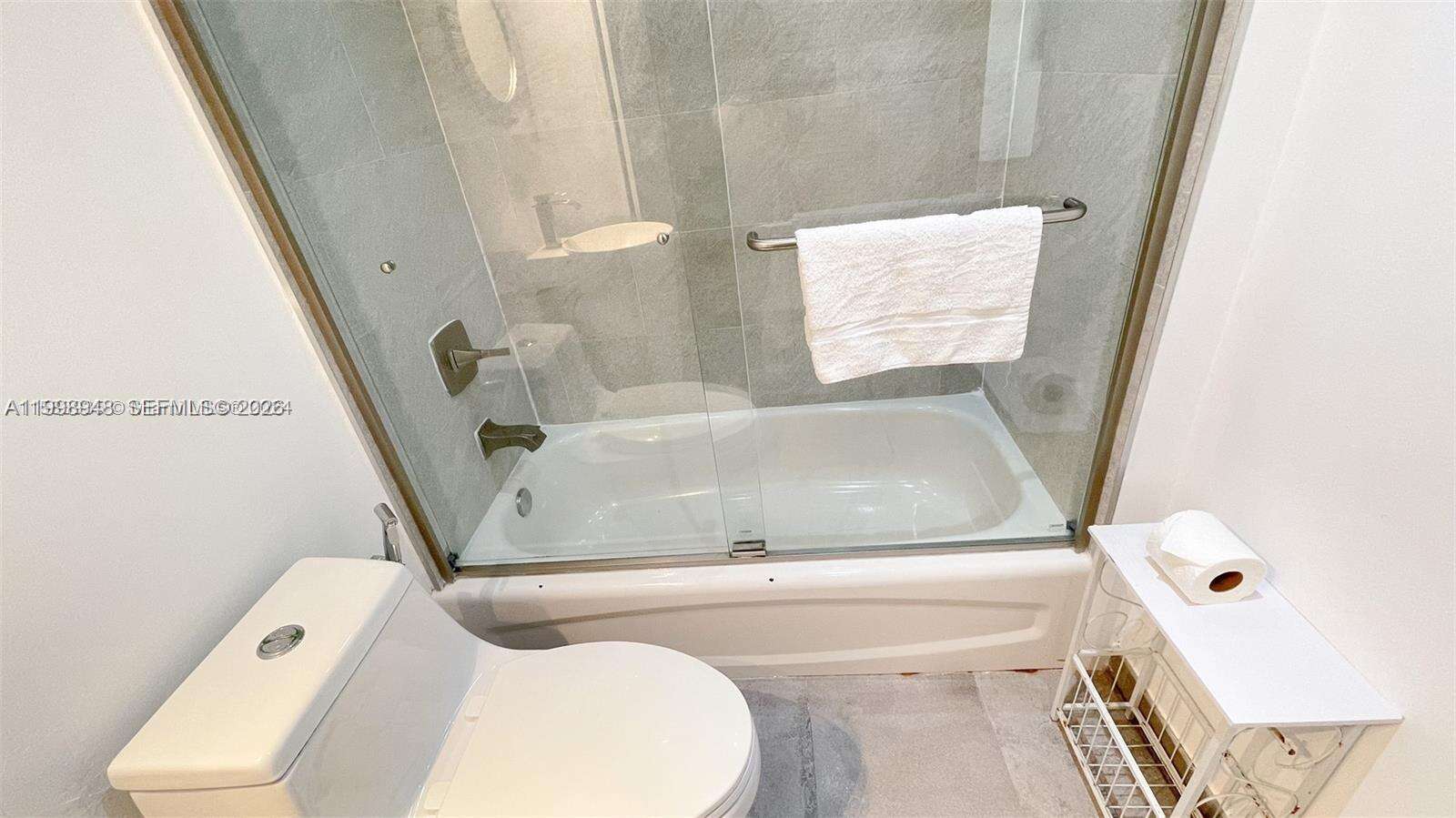 The Club At Brickell Bay at 1200 Brickell Bay Dr, Miami, FL 33131 - For Sale photo 12