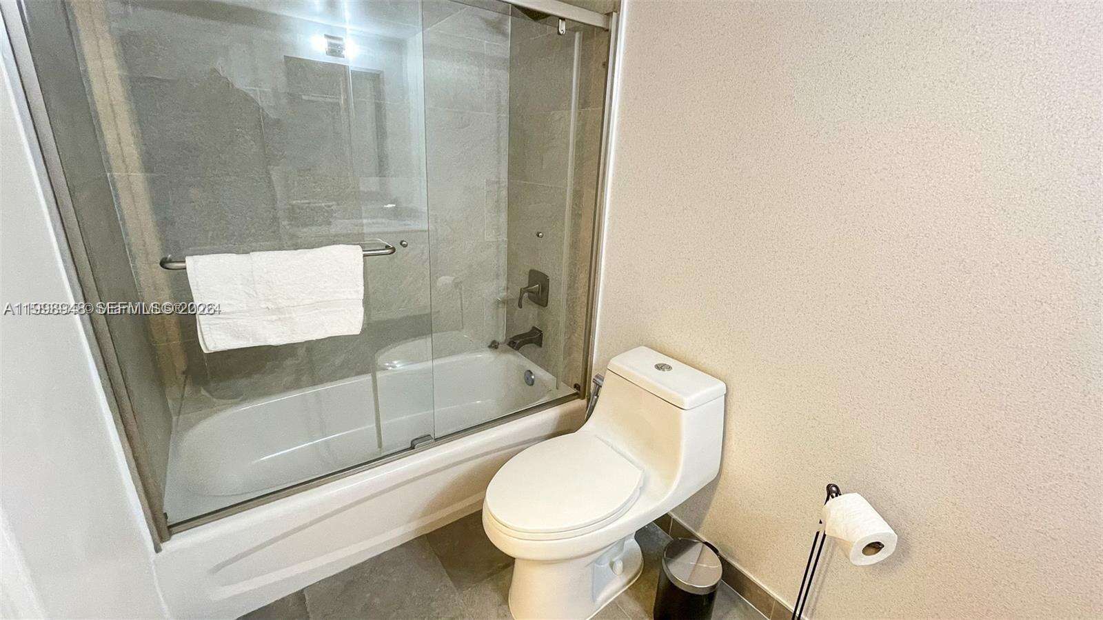 The Club At Brickell Bay at 1200 Brickell Bay Dr, Miami, FL 33131 - For Sale photo 3