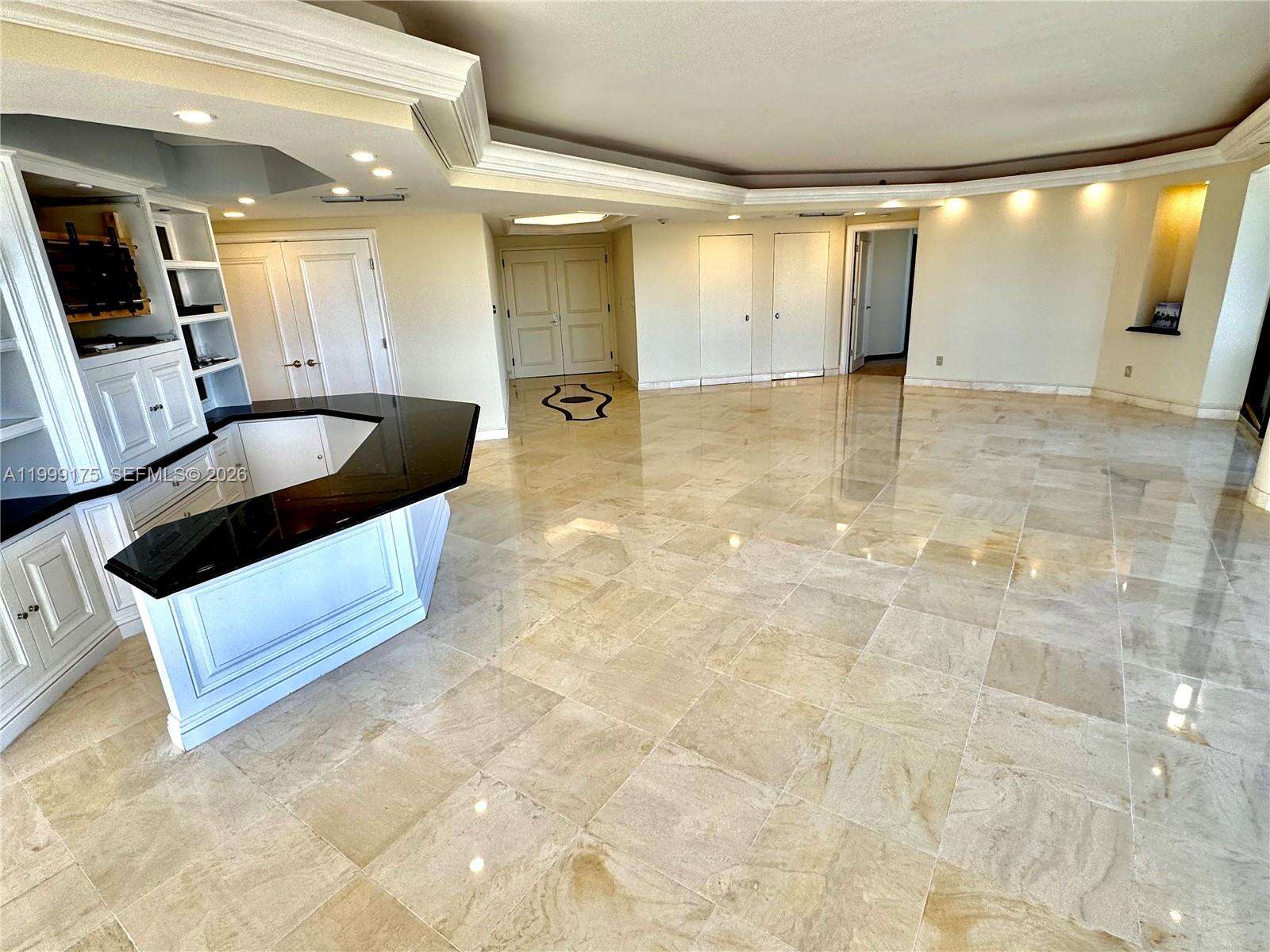 2000 Williams Island at 2000 Island Blvd, Aventura, FL 33160 - For Sale photo 10