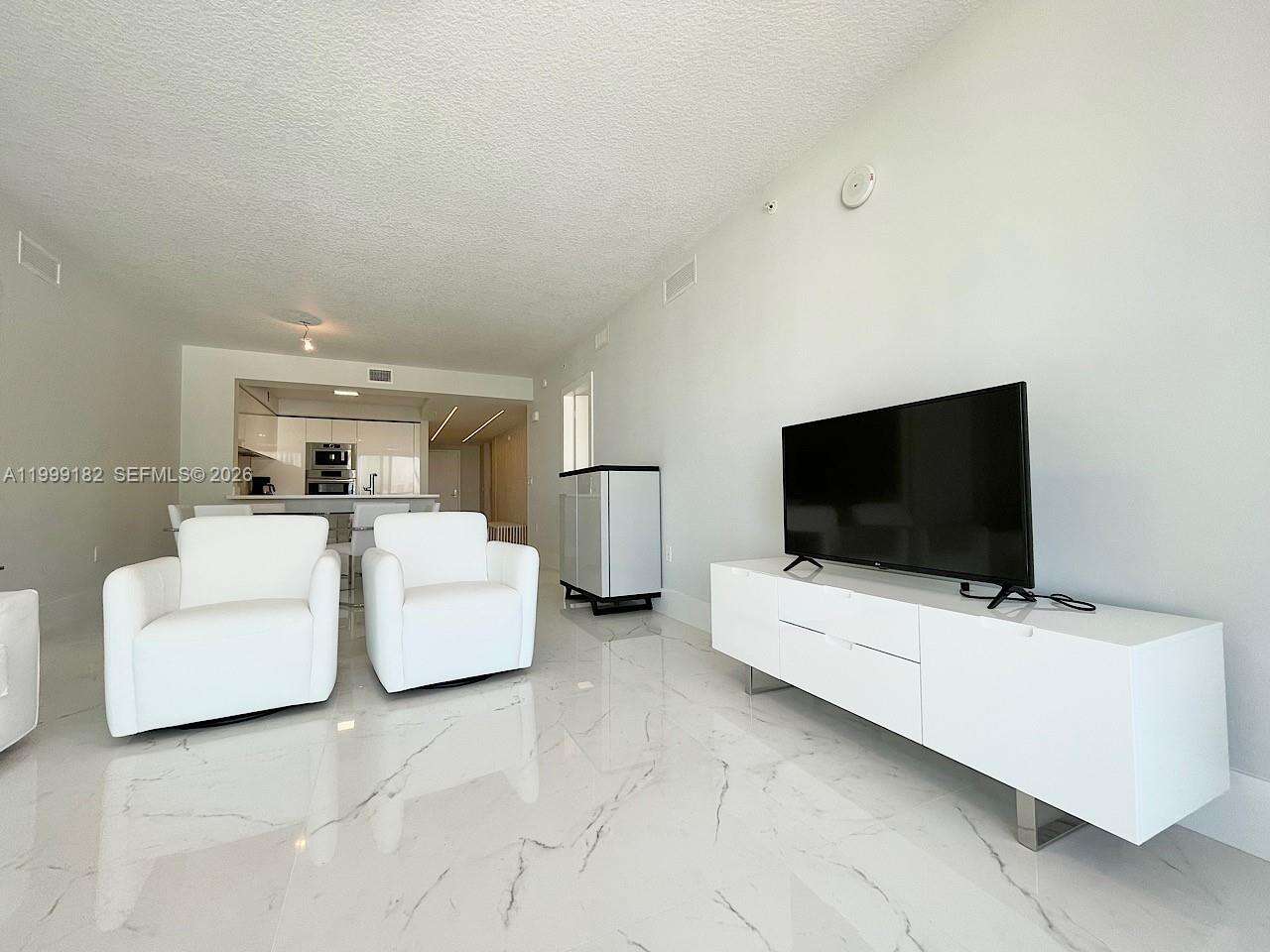 PARQUE TOWERS - 330 Sunny Isles Blvd, Sunny Isles Beach, FL 33160 | Picture 5