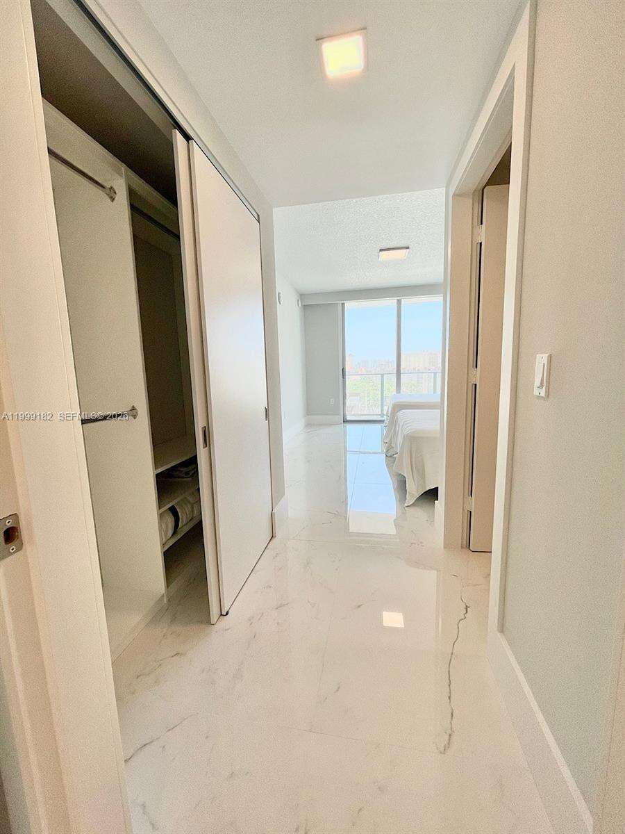 PARQUE TOWERS - 330 Sunny Isles Blvd, Sunny Isles Beach, FL 33160 | Picture 9