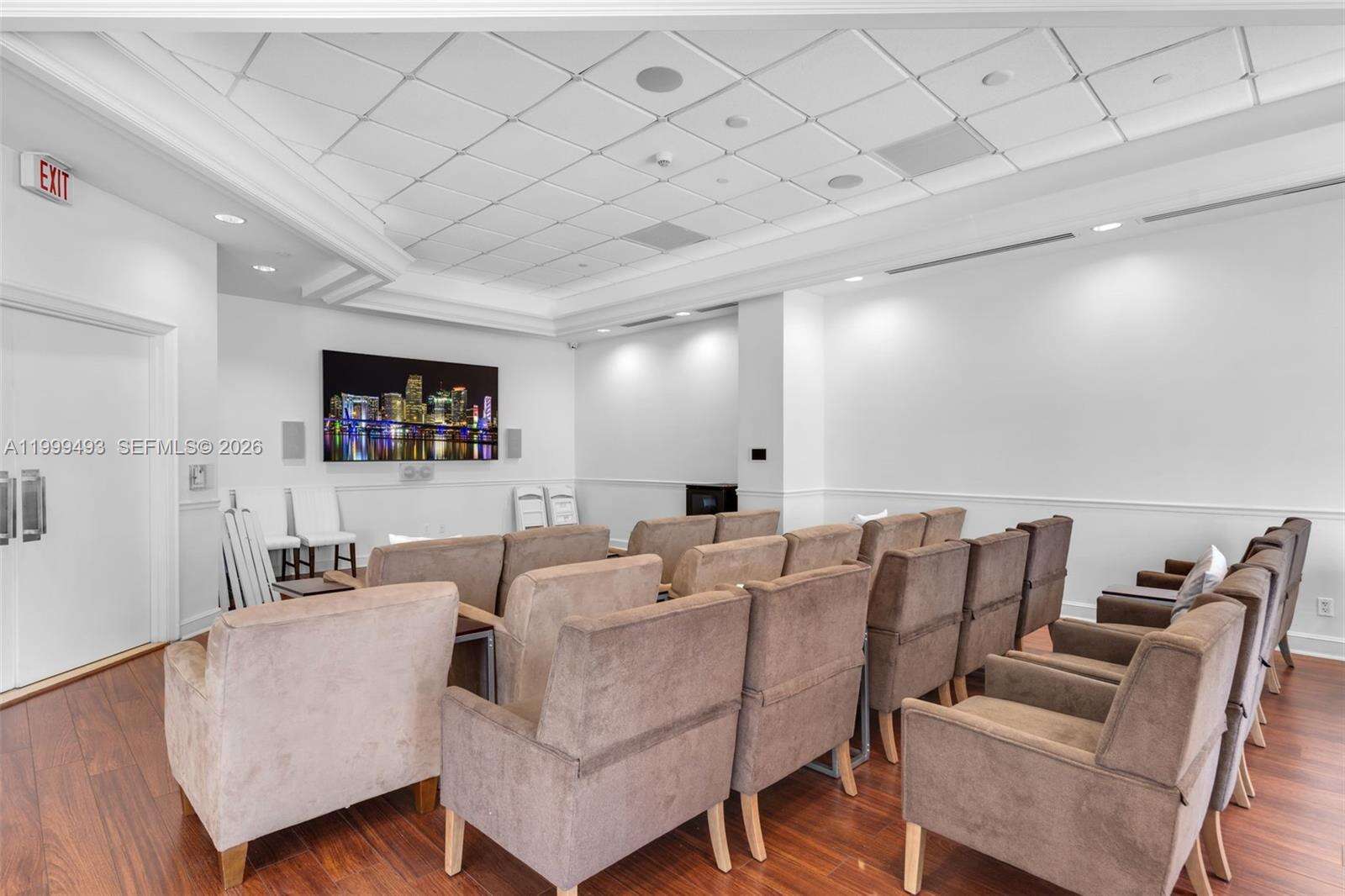 GREEN DIAMOND - 4775 Collins Ave, Miami Beach, FL 33140 | Picture 27