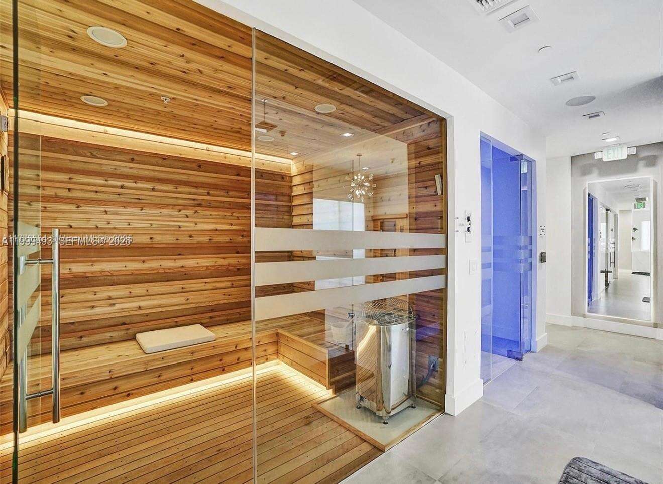 GREEN DIAMOND - 4775 Collins Ave, Miami Beach, FL 33140 | Picture 33