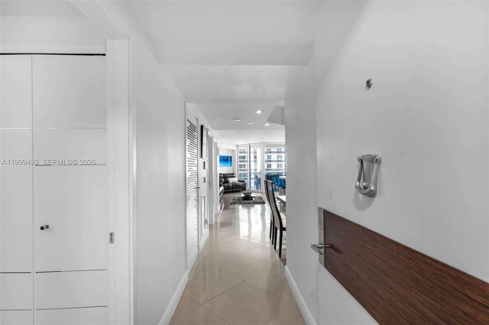 GREEN DIAMOND - 4775 Collins Ave, Miami Beach, FL 33140 | Picture 5
