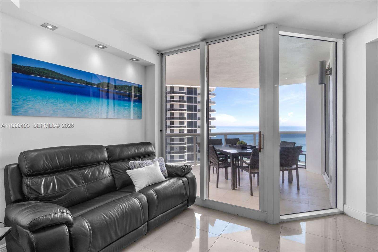 GREEN DIAMOND - 4775 Collins Ave, Miami Beach, FL 33140 | Picture 6