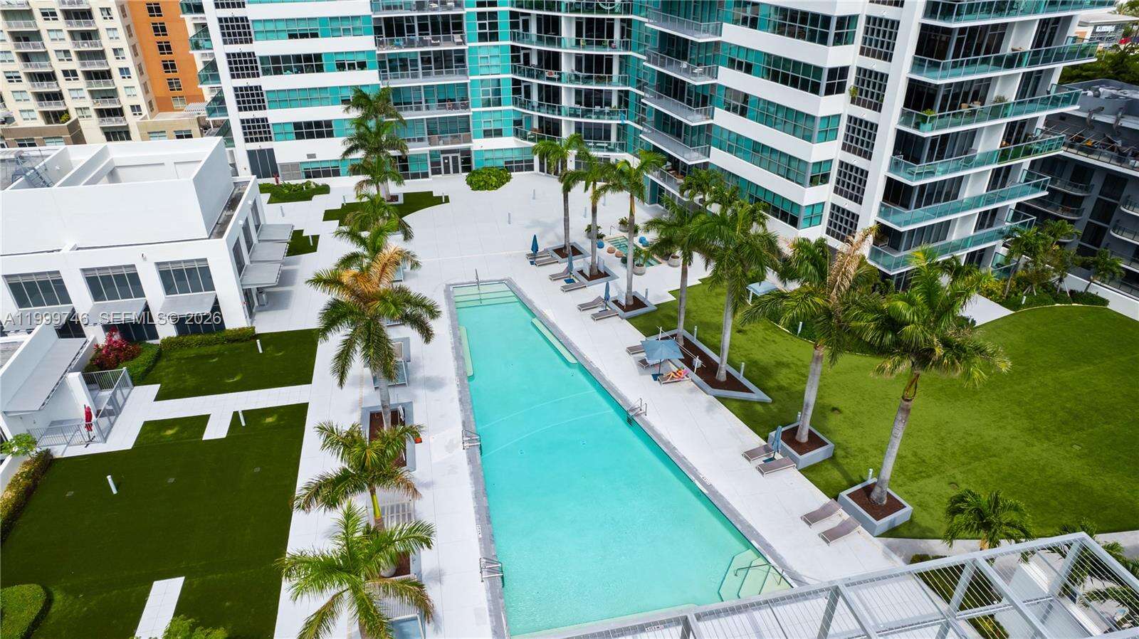 Four Midtown at 3301 1 Ave, Miami, FL 33137 - For Sale photo 41