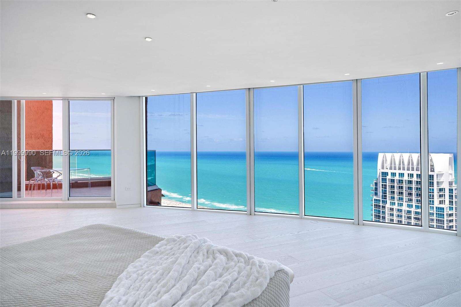Portofino Tower at 300 Pointe Dr, Miami Beach, FL 33139 - For Sale photo 26