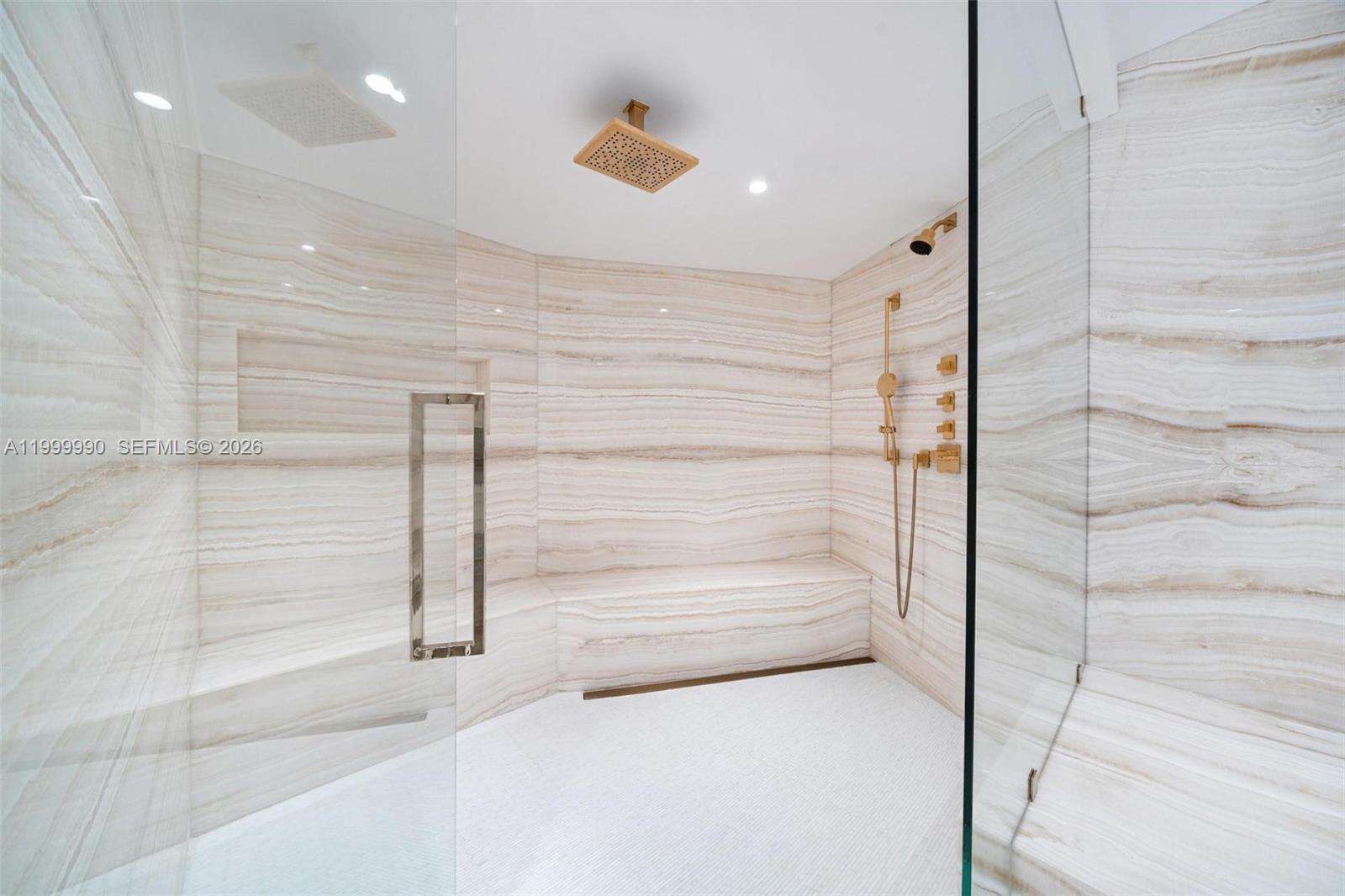 Portofino Tower at 300 Pointe Dr, Miami Beach, FL 33139 - For Sale photo 33