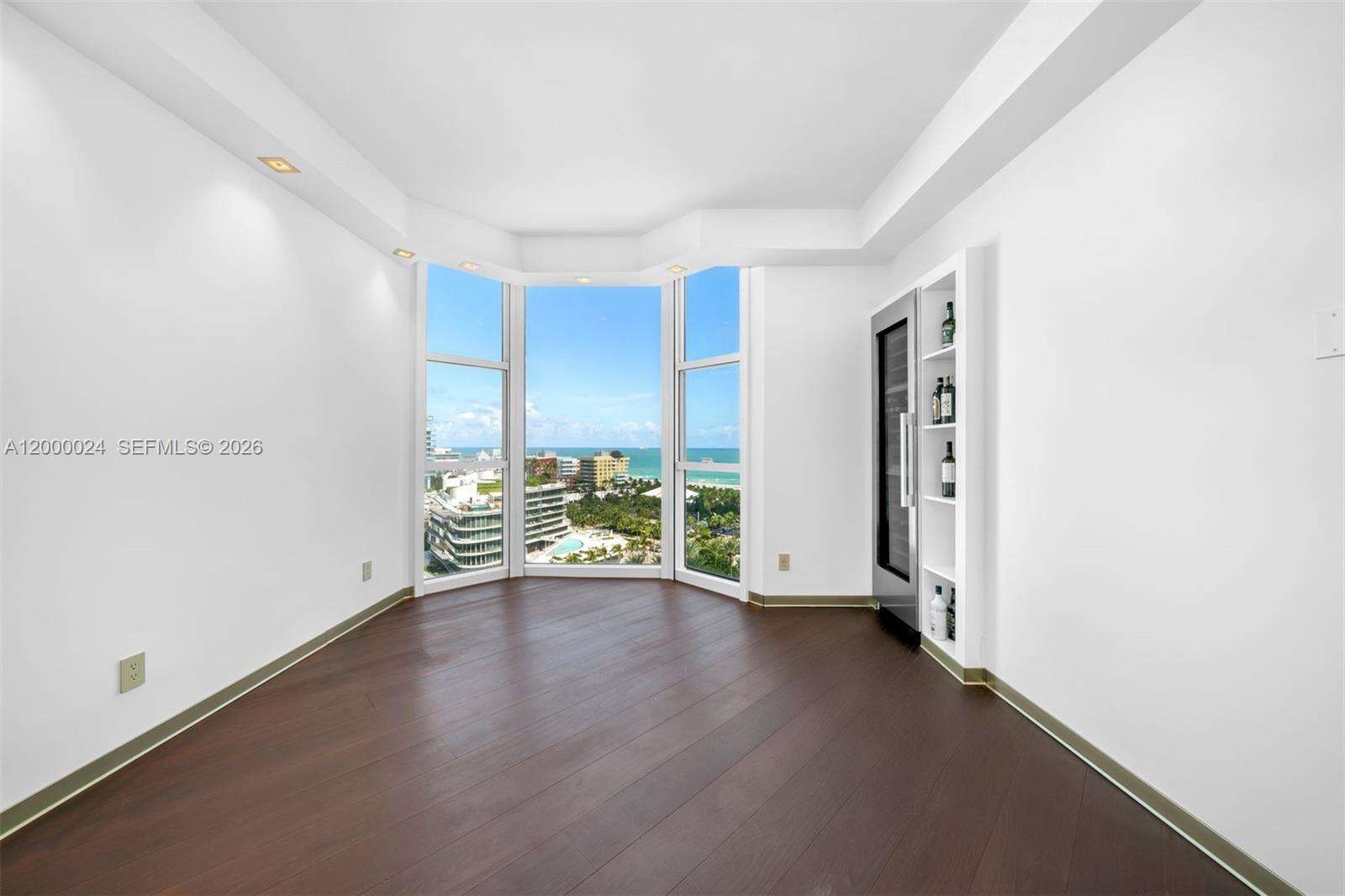 PORTOFINO TOWER - 300 Pointe Dr, Miami Beach, FL 33139 | Picture 15