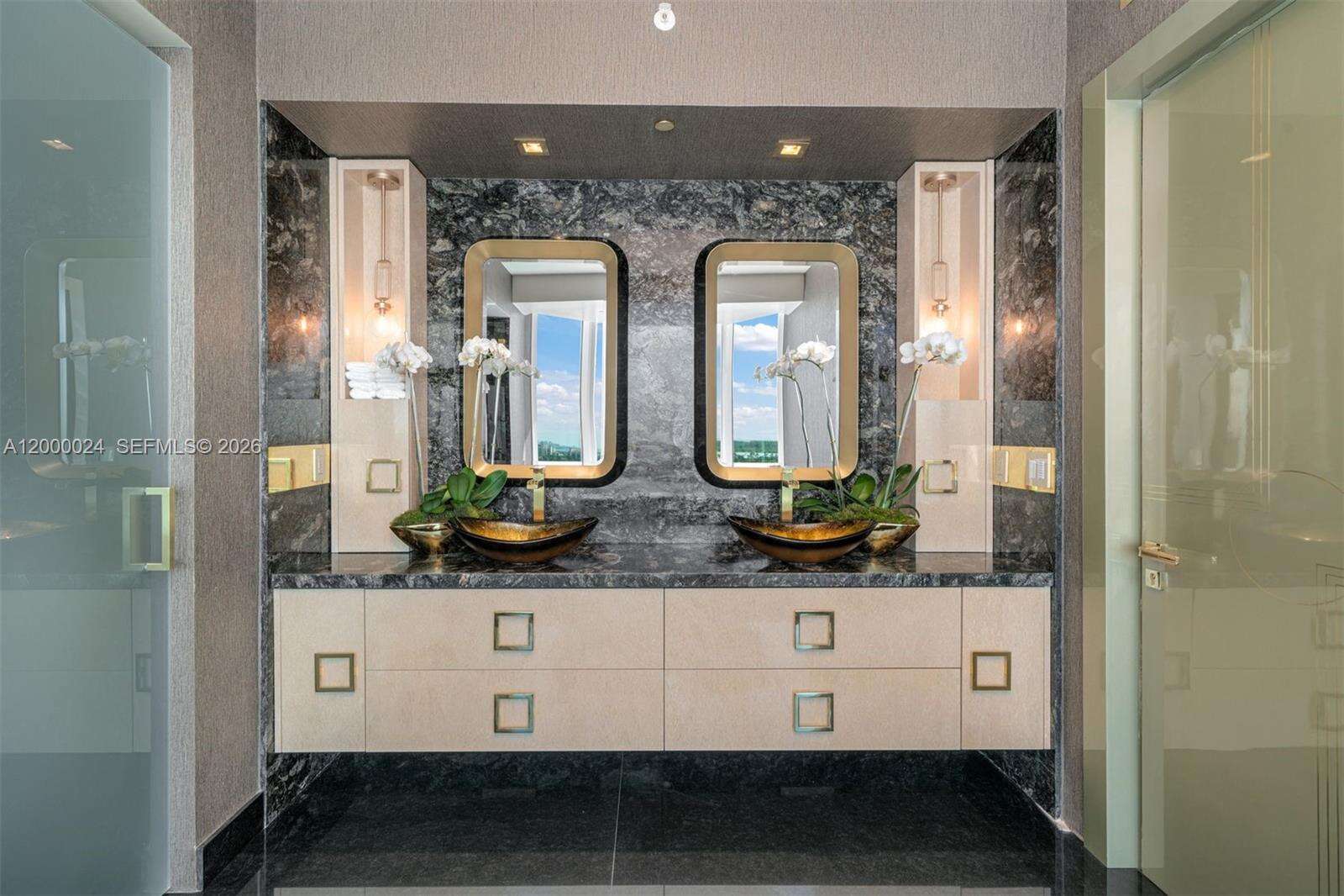 PORTOFINO TOWER - 300 Pointe Dr, Miami Beach, FL 33139 | Picture 21