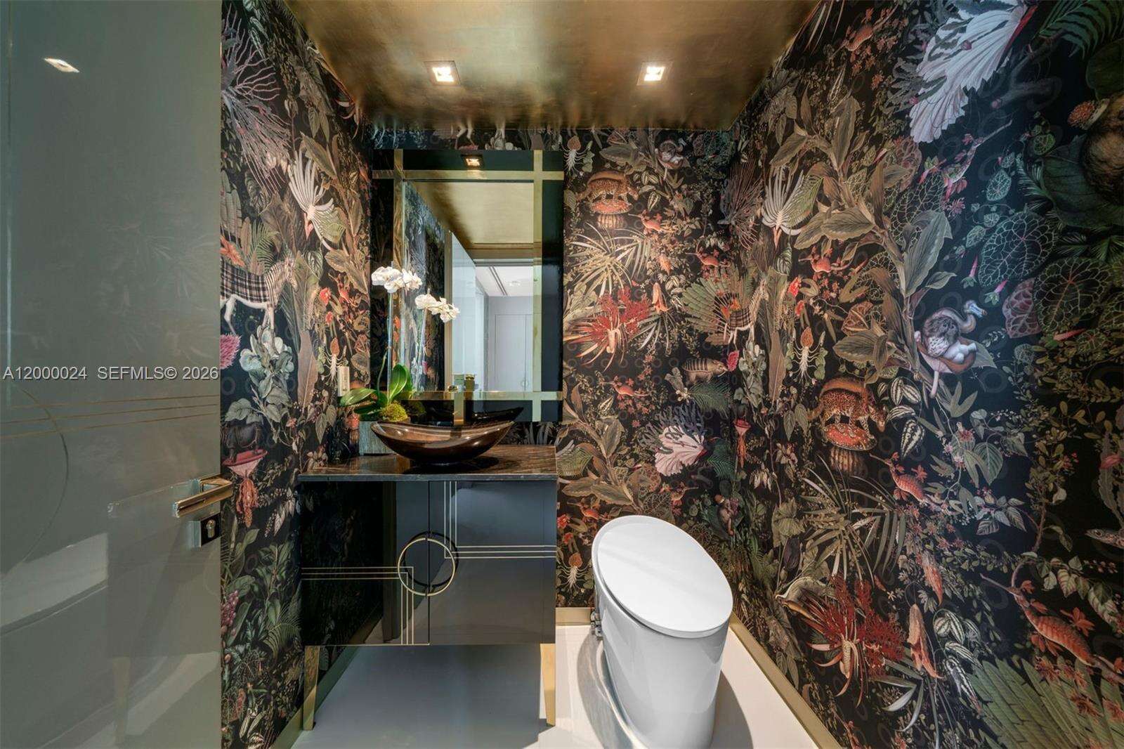 PORTOFINO TOWER - 300 Pointe Dr, Miami Beach, FL 33139 | Picture 30