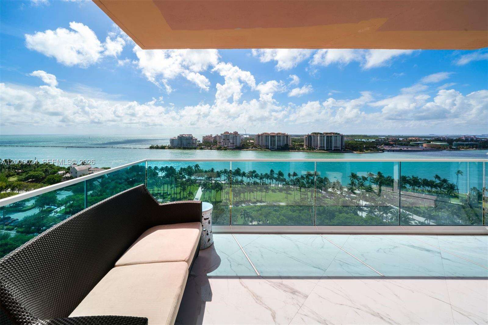 PORTOFINO TOWER - 300 Pointe Dr, Miami Beach, FL 33139 | Picture 32