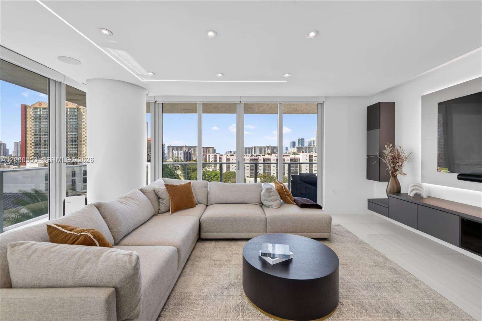 PARQUE TOWERS - 300 Sunny Isles Blvd, Sunny Isles Beach, FL 33160 | Picture 26