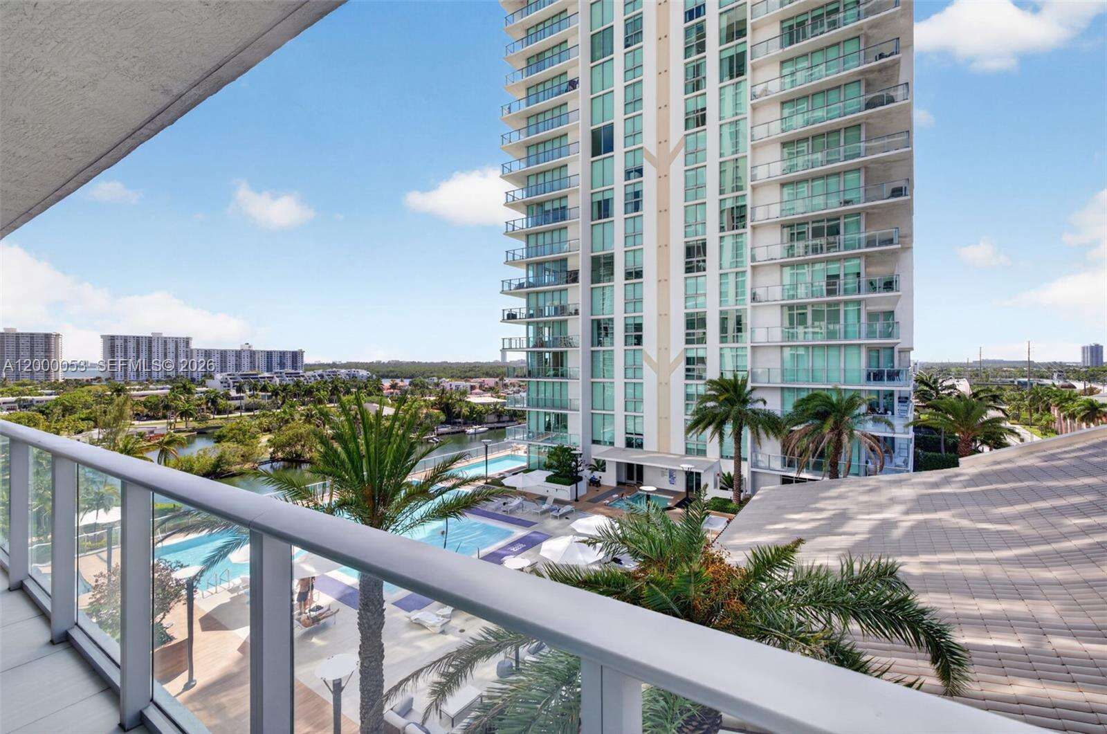 PARQUE TOWERS - 300 Sunny Isles Blvd, Sunny Isles Beach, FL 33160 | Picture 4