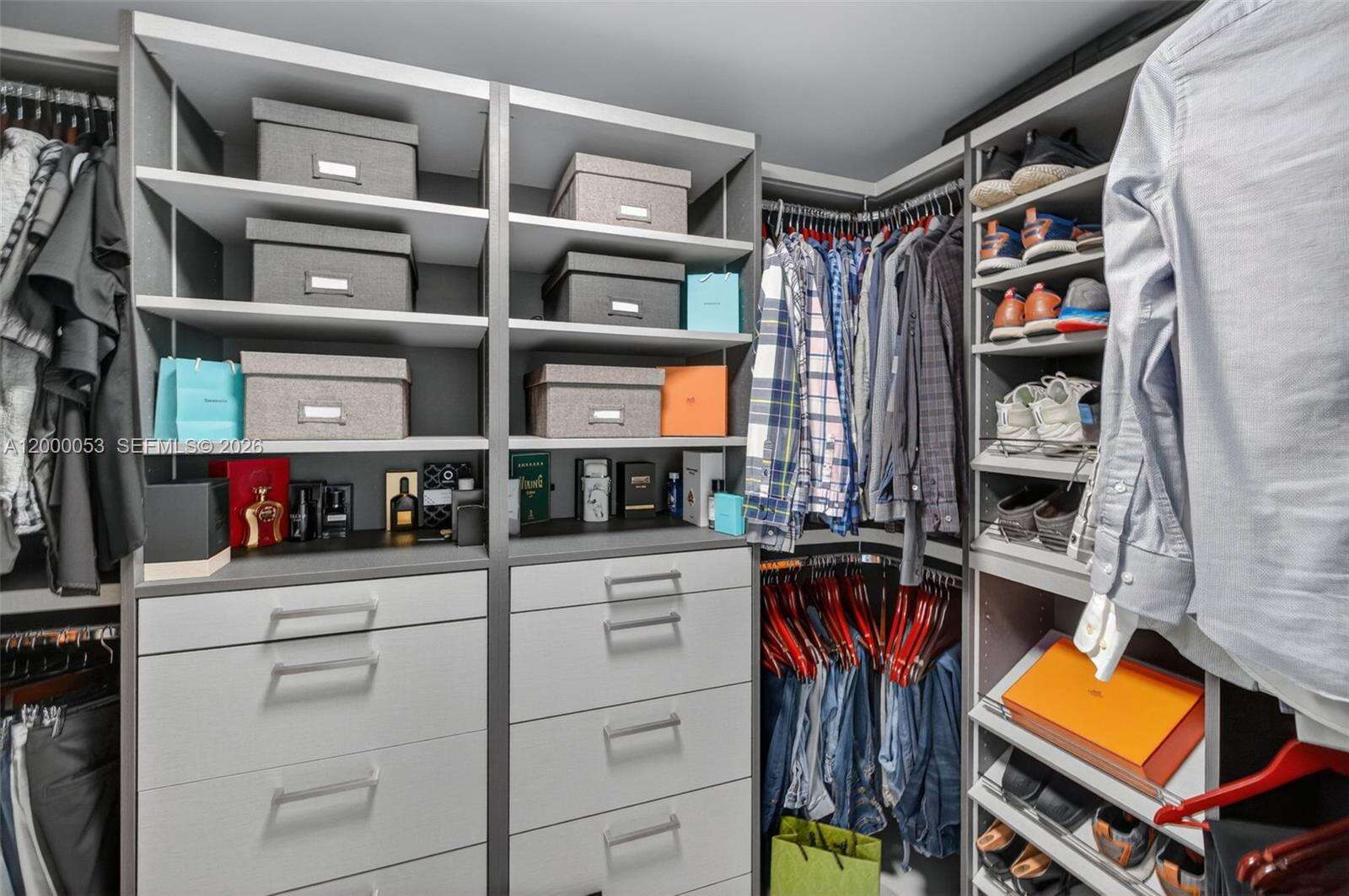 PARQUE TOWERS - 300 Sunny Isles Blvd, Sunny Isles Beach, FL 33160 | Picture 40