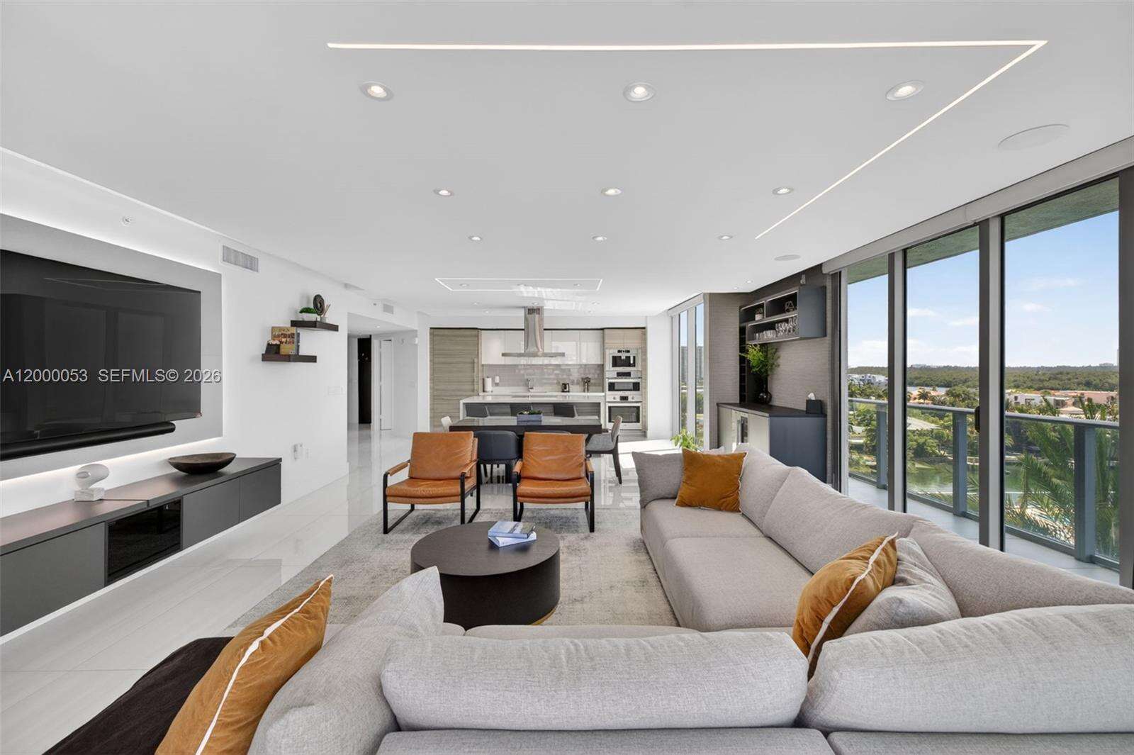 PARQUE TOWERS - 300 Sunny Isles Blvd, Sunny Isles Beach, FL 33160 | Picture 5