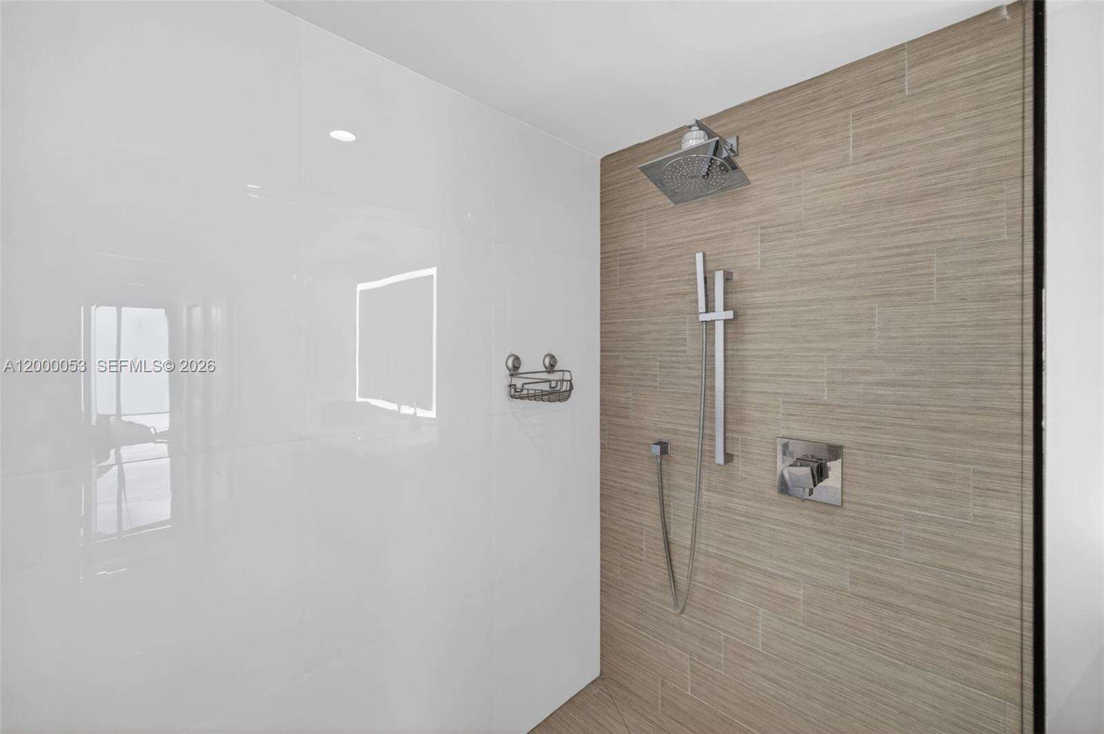 PARQUE TOWERS - 300 Sunny Isles Blvd, Sunny Isles Beach, FL 33160 | Picture 48