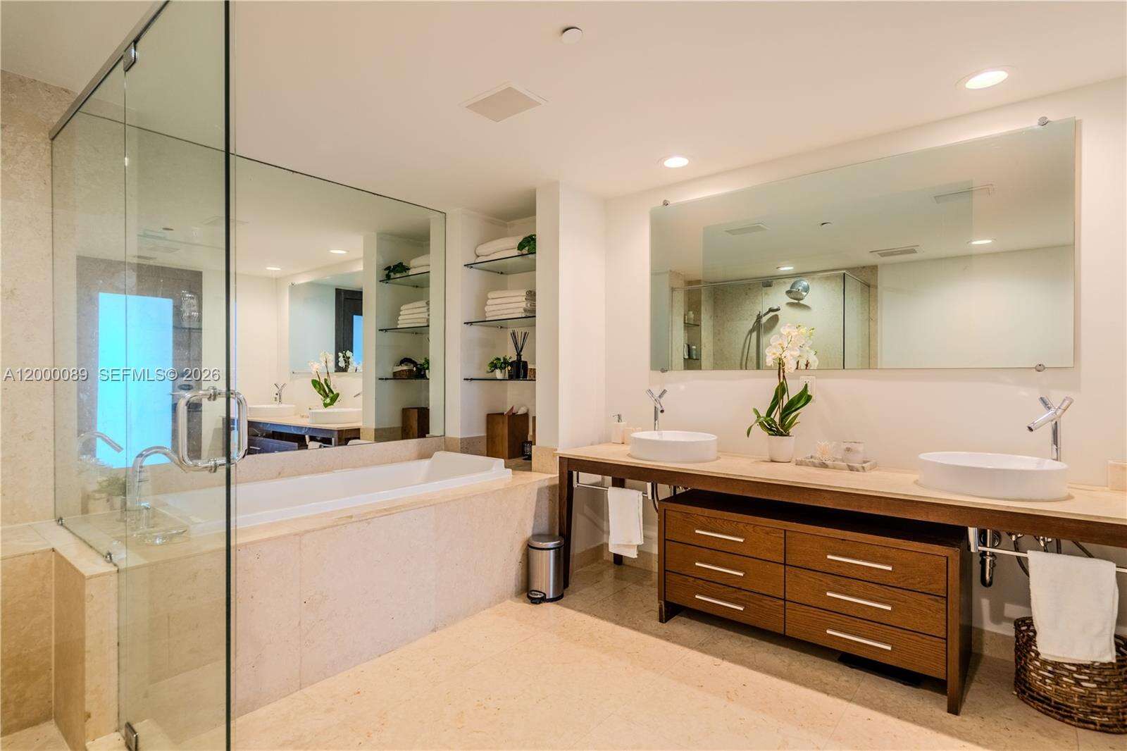 ICON BRICKELL NO TWO - 495 Brickell Ave, Miami, FL 33131 | Picture 16