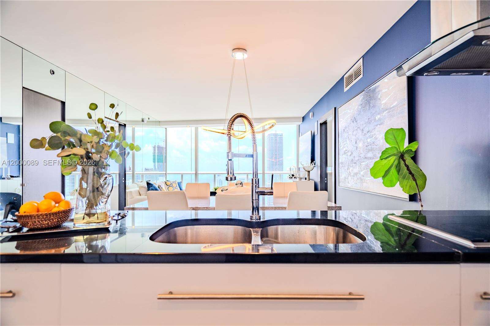 ICON BRICKELL NO TWO - 495 Brickell Ave, Miami, FL 33131 | Picture 8