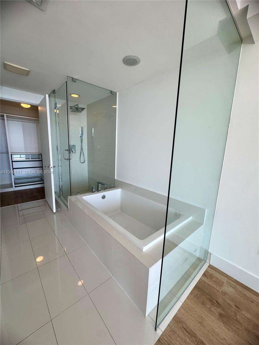 Paraiso Bay at 650 32 St, Miami, FL 33137 - For Sale photo 11