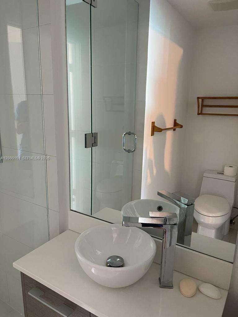 Paraiso Bay at 650 32 St, Miami, FL 33137 - For Sale photo 14