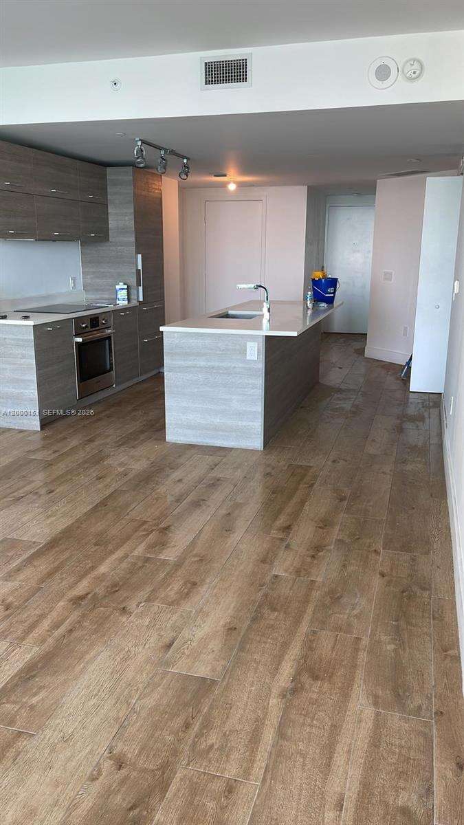 Paraiso Bay at 650 32 St, Miami, FL 33137 - For Sale photo 5