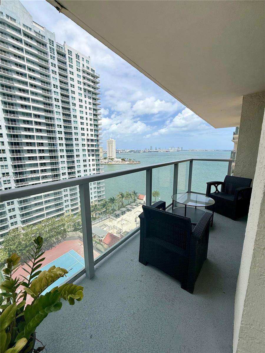 The Mark On Brickell at 1155 Brickell Bay Dr, Miami, FL 33131 - For Sale photo 17