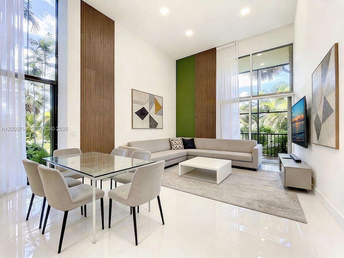 Coronado 1 at 20329 Country Club Dr, Aventura, FL 33180 - For Sale photo 1