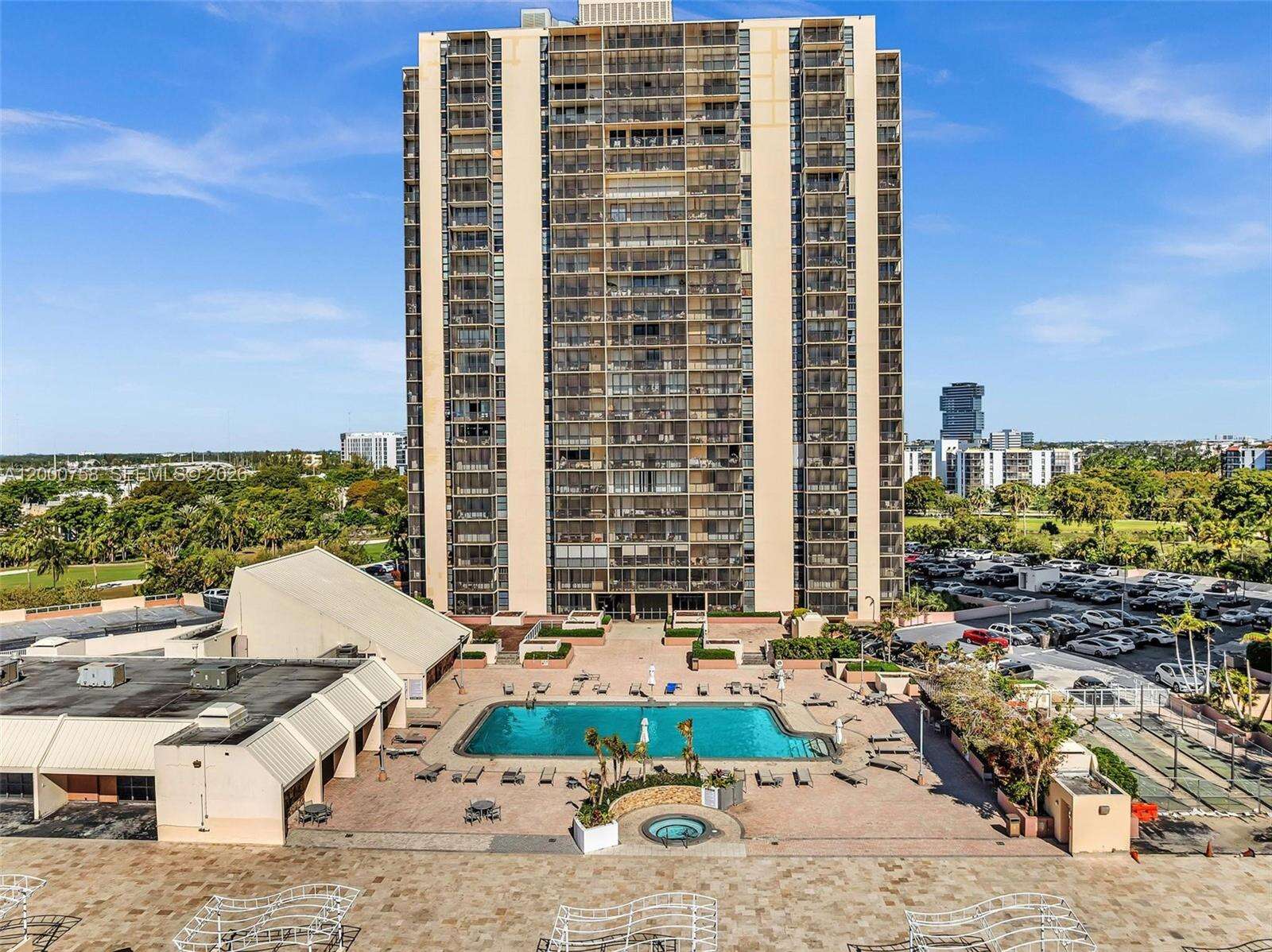 Coronado 1 at 20329 Country Club Dr, Aventura, FL 33180 - For Sale photo 10