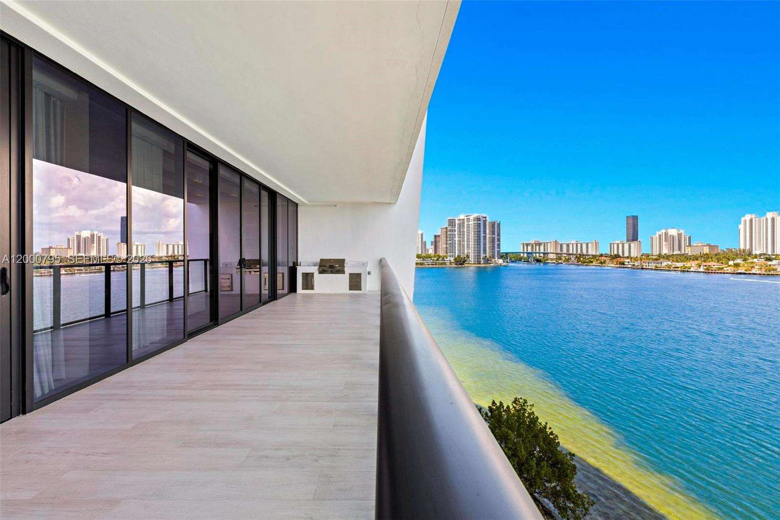 PRIVE - 5500 Island Estates Dr, Aventura, FL 33160 | Picture 2