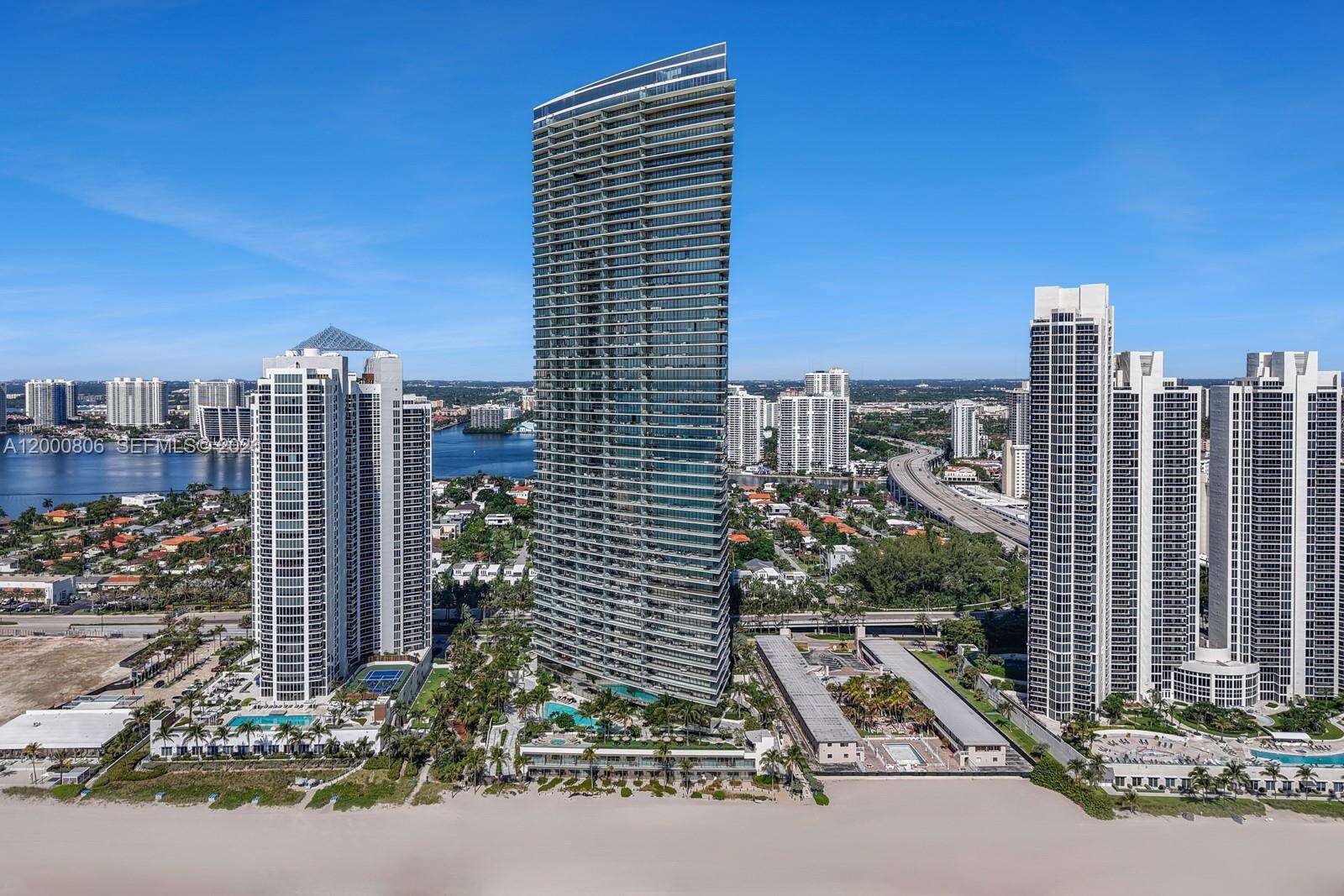 Armani Casa at 18975 Collins Ave, Sunny Isles Beach, FL 33160 - For Sale photo 70