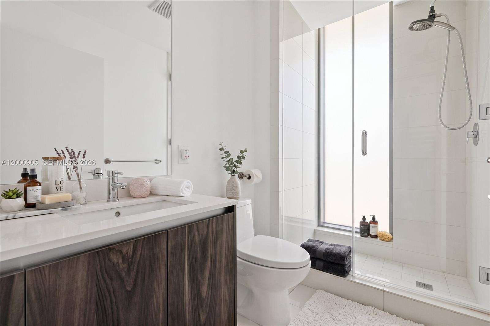 GRAN PARAISO - 480 31 St, Miami, FL 33137 | Picture 10