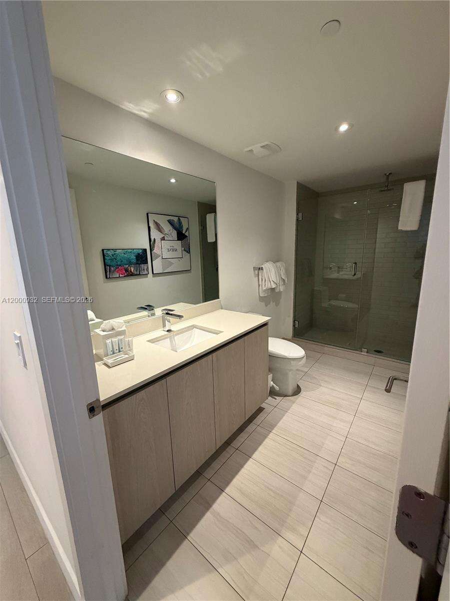 Hyde Beach House at 4010 Ocean Dr, Hollywood, FL 33019 - For Sale photo 21