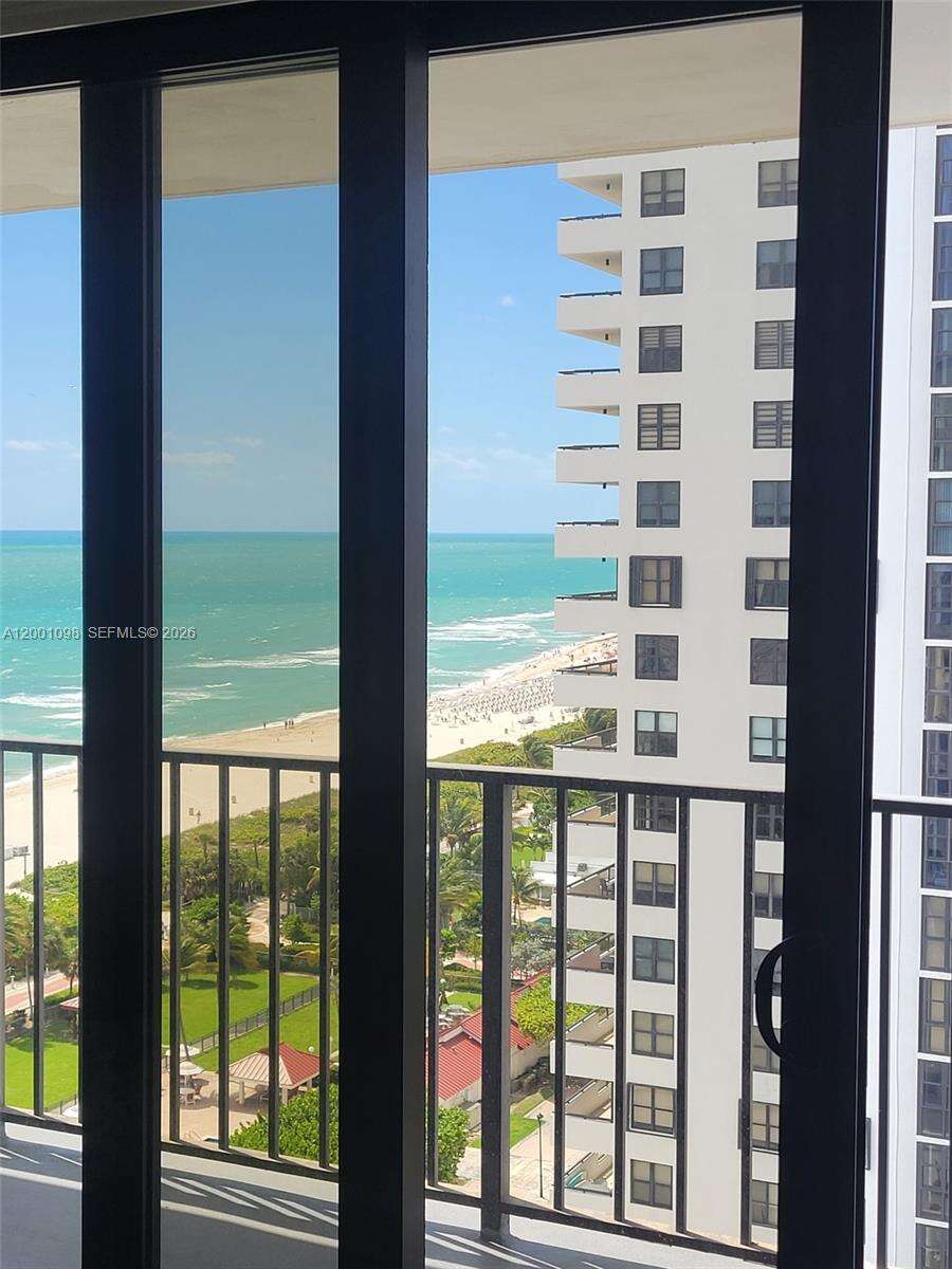 Oceanfront Plaza at 2625 Collins Ave, Miami Beach, FL 33140 - For Sale photo 11