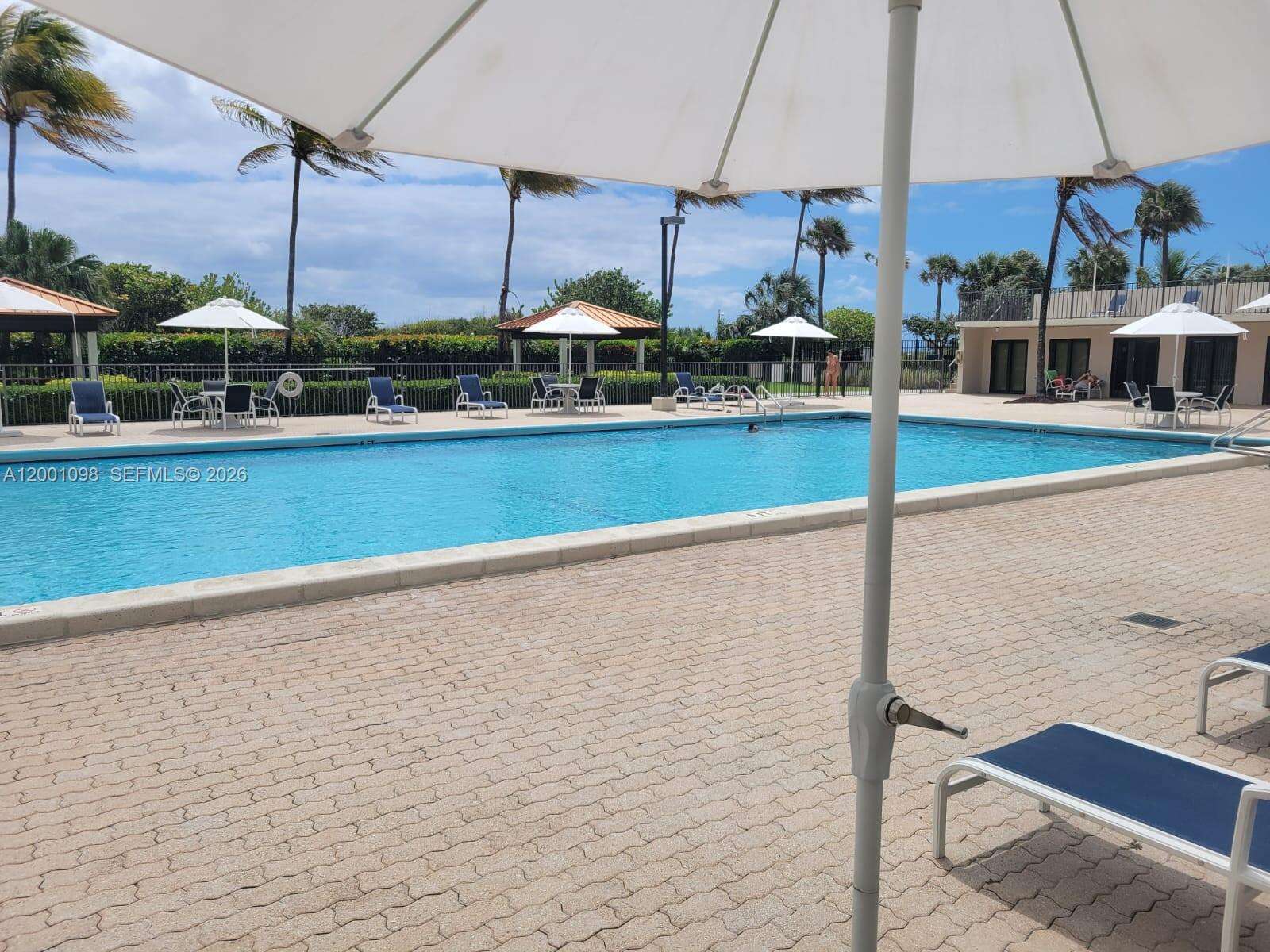 Oceanfront Plaza at 2625 Collins Ave, Miami Beach, FL 33140 - For Sale photo 27