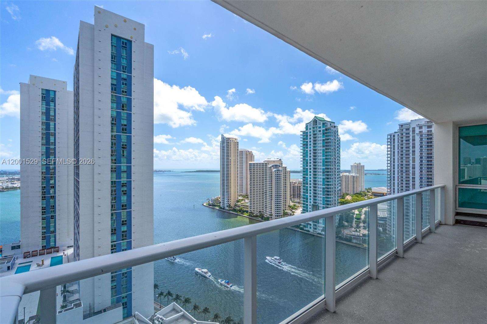 Met 1 at 300 Biscayne Blvd, Miami, FL 33131 - For Sale photo 16