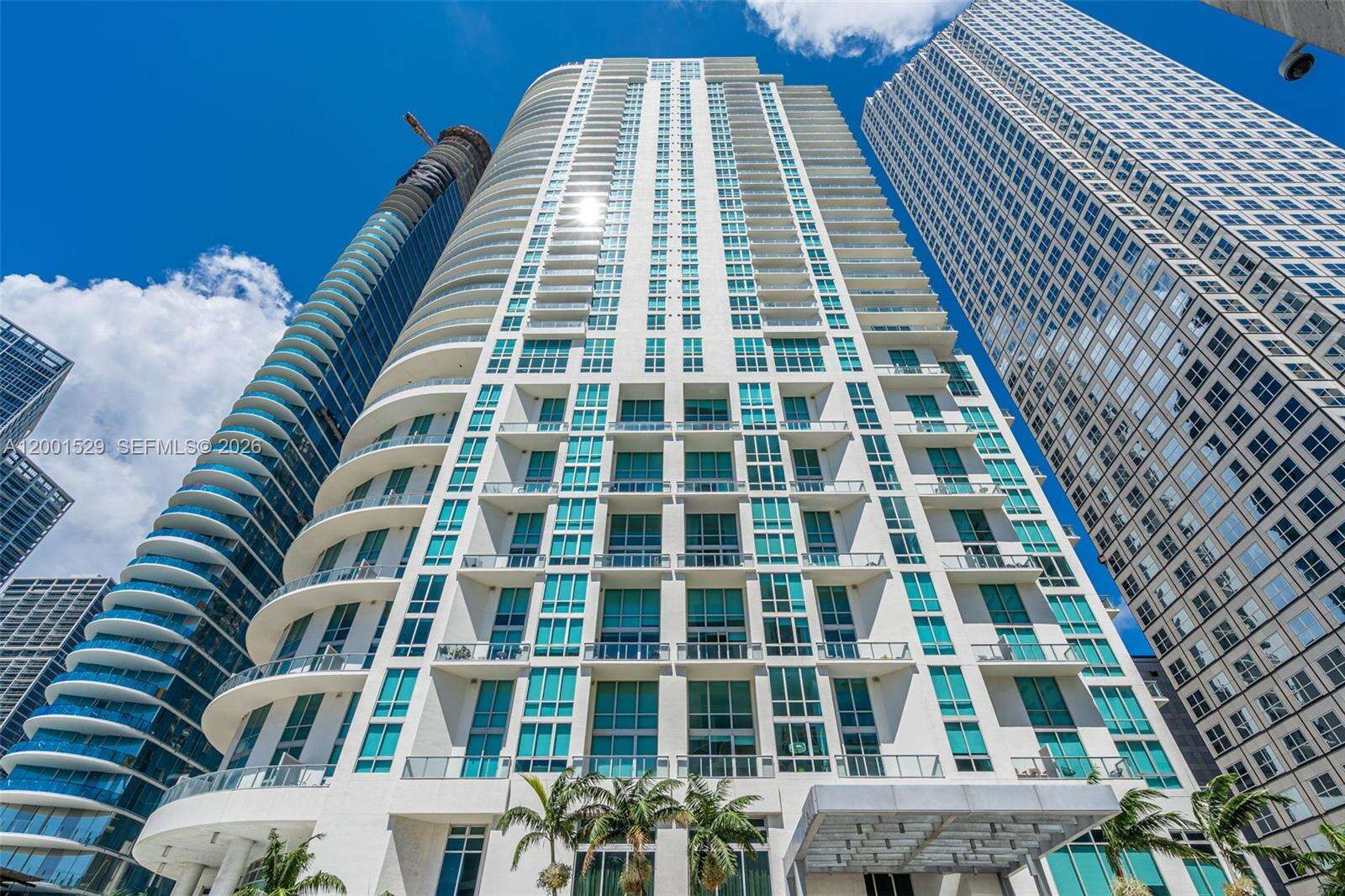Met 1 at 300 Biscayne Blvd, Miami, FL 33131 - For Sale photo 18