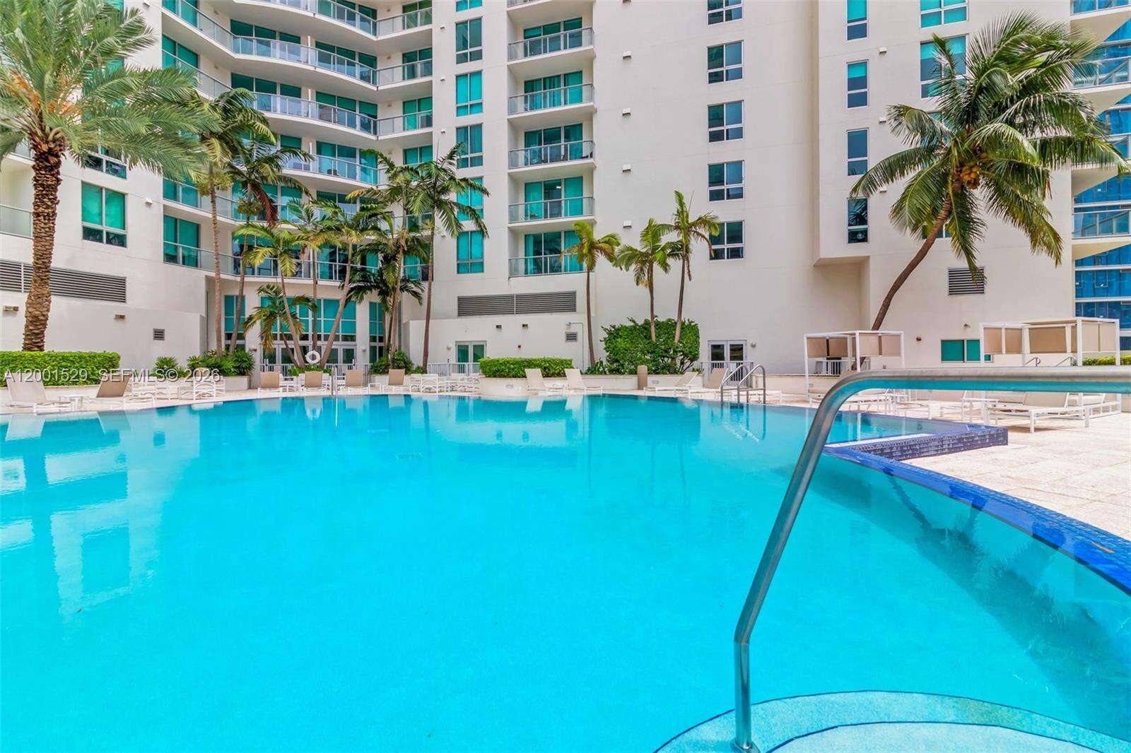 Met 1 at 300 Biscayne Blvd, Miami, FL 33131 - For Sale photo 22