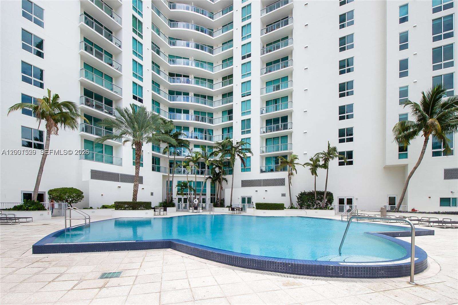 Met 1 at 300 Biscayne Blvd, Miami, FL 33131 - For Sale photo 23