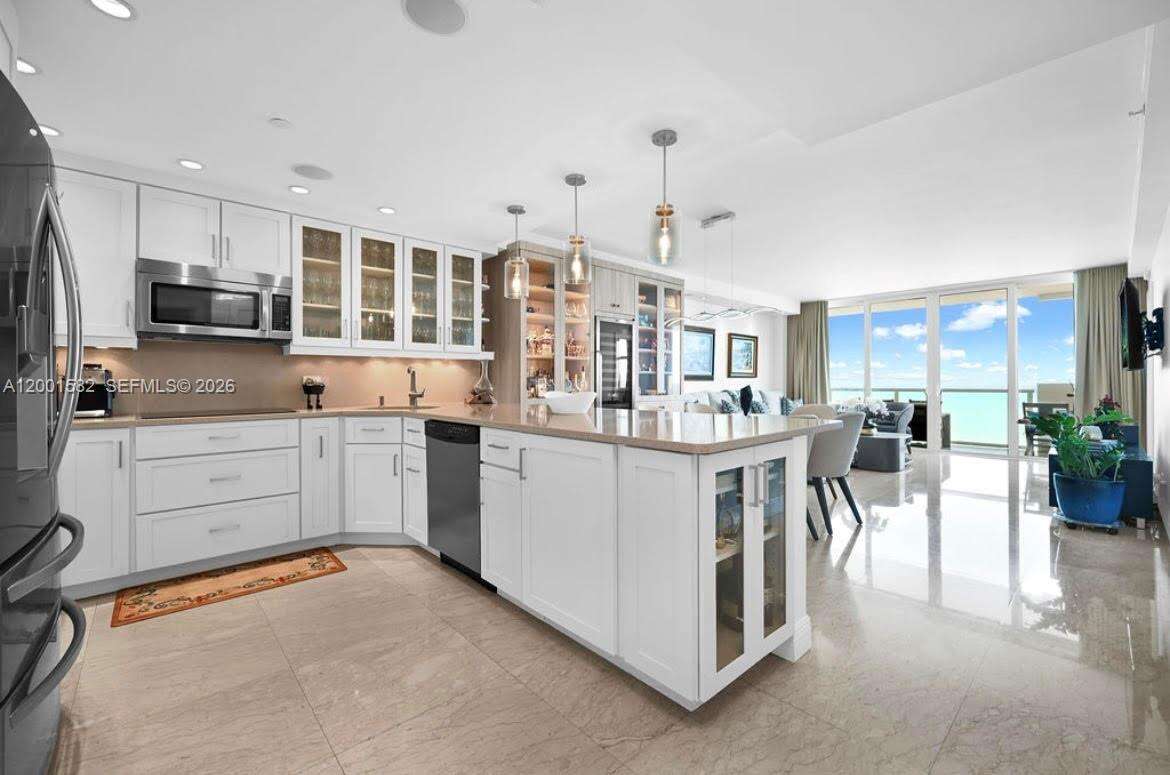 The Pavilion at 5601 Collins Ave, Miami Beach, FL 33140 - For Sale photo 1