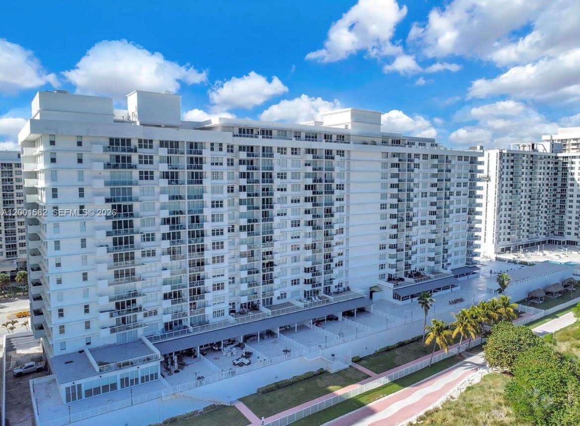 The Pavilion at 5601 Collins Ave, Miami Beach, FL 33140 - For Sale photo 19