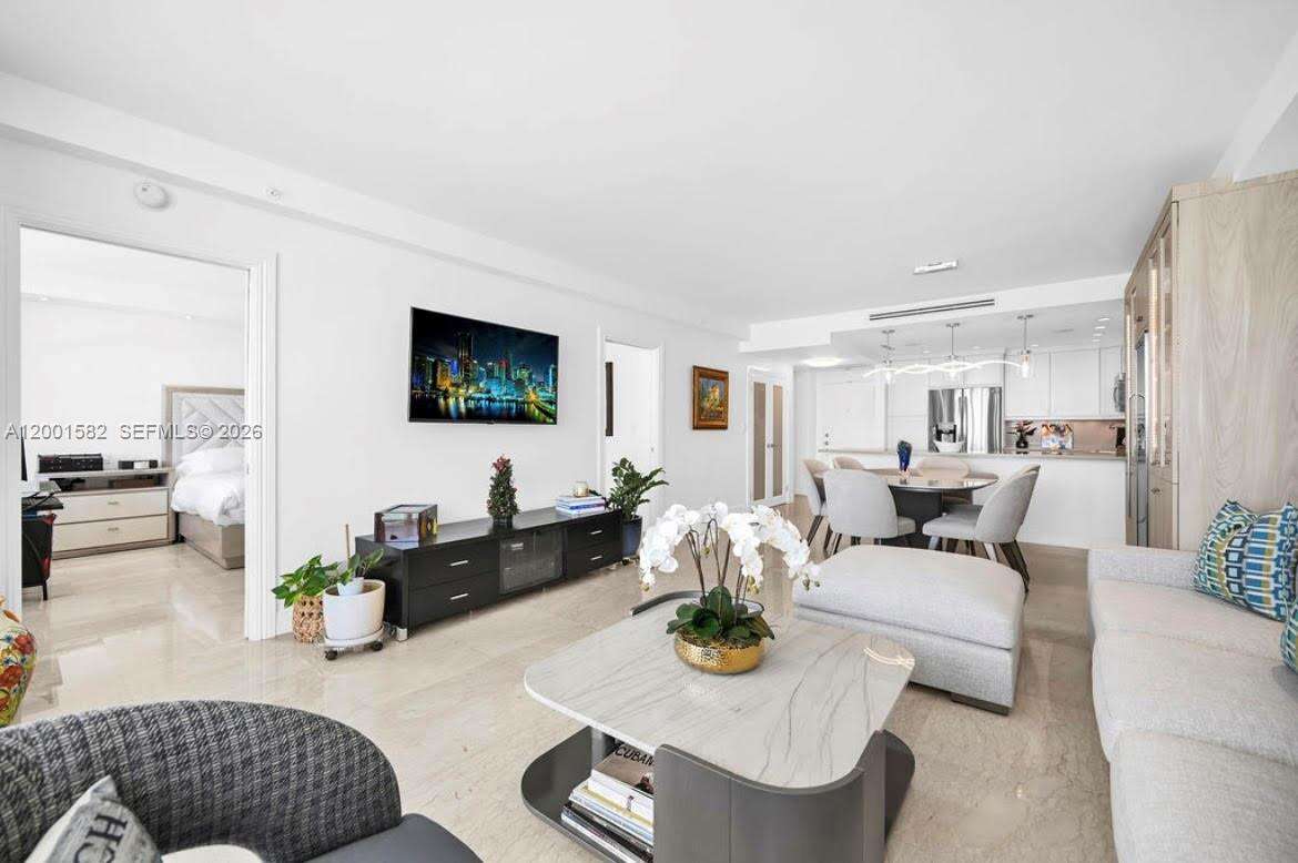 The Pavilion at 5601 Collins Ave, Miami Beach, FL 33140 - For Sale photo 6