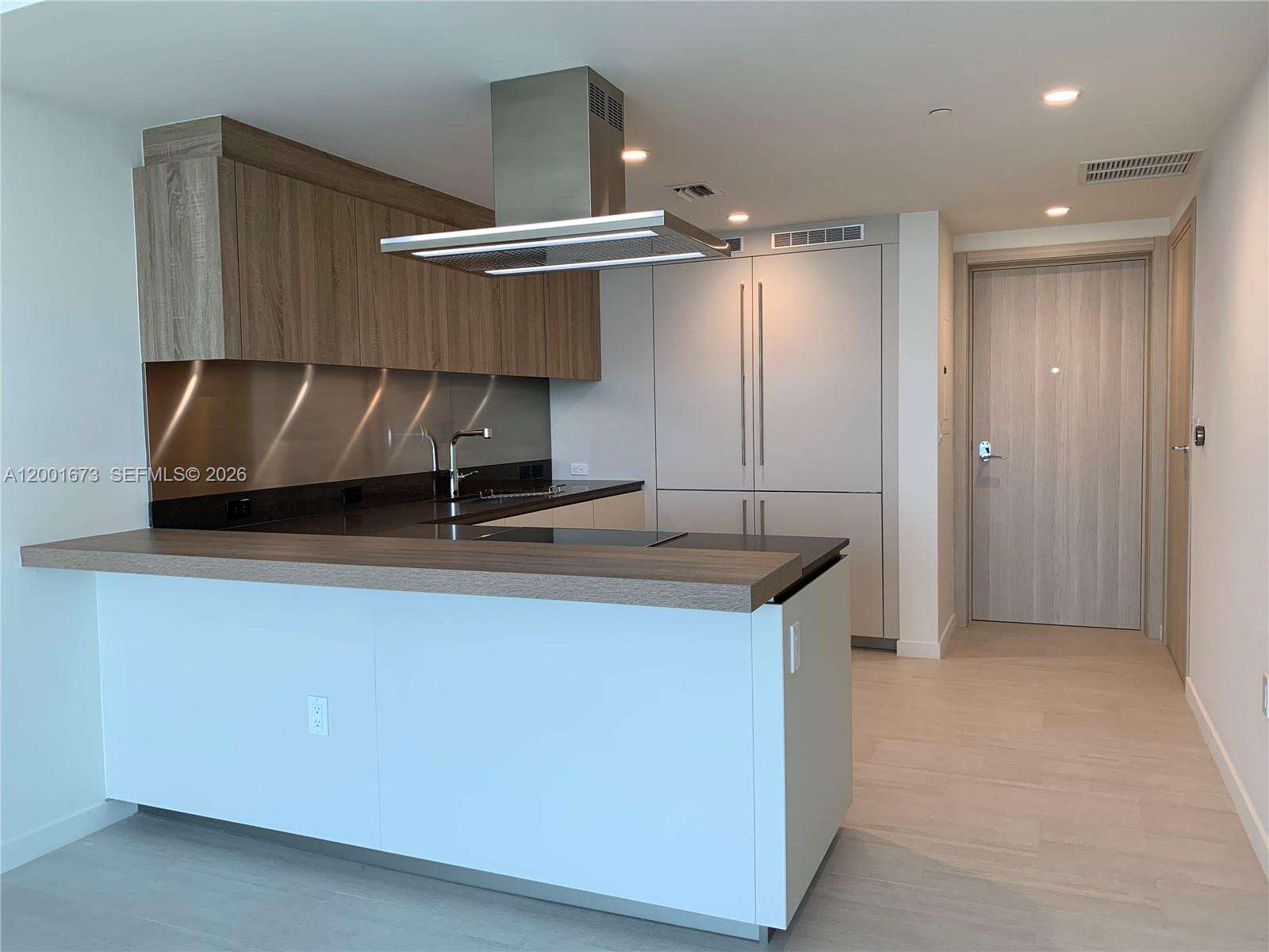 Brickell Flatiron at 1000 Brickell Plz, Miami, FL 33131 - For Sale photo 2