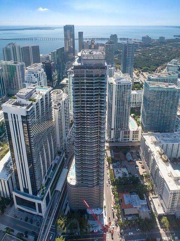 Brickell Flatiron at 1000 Brickell Plz, Miami, FL 33131 - For Sale photo 48