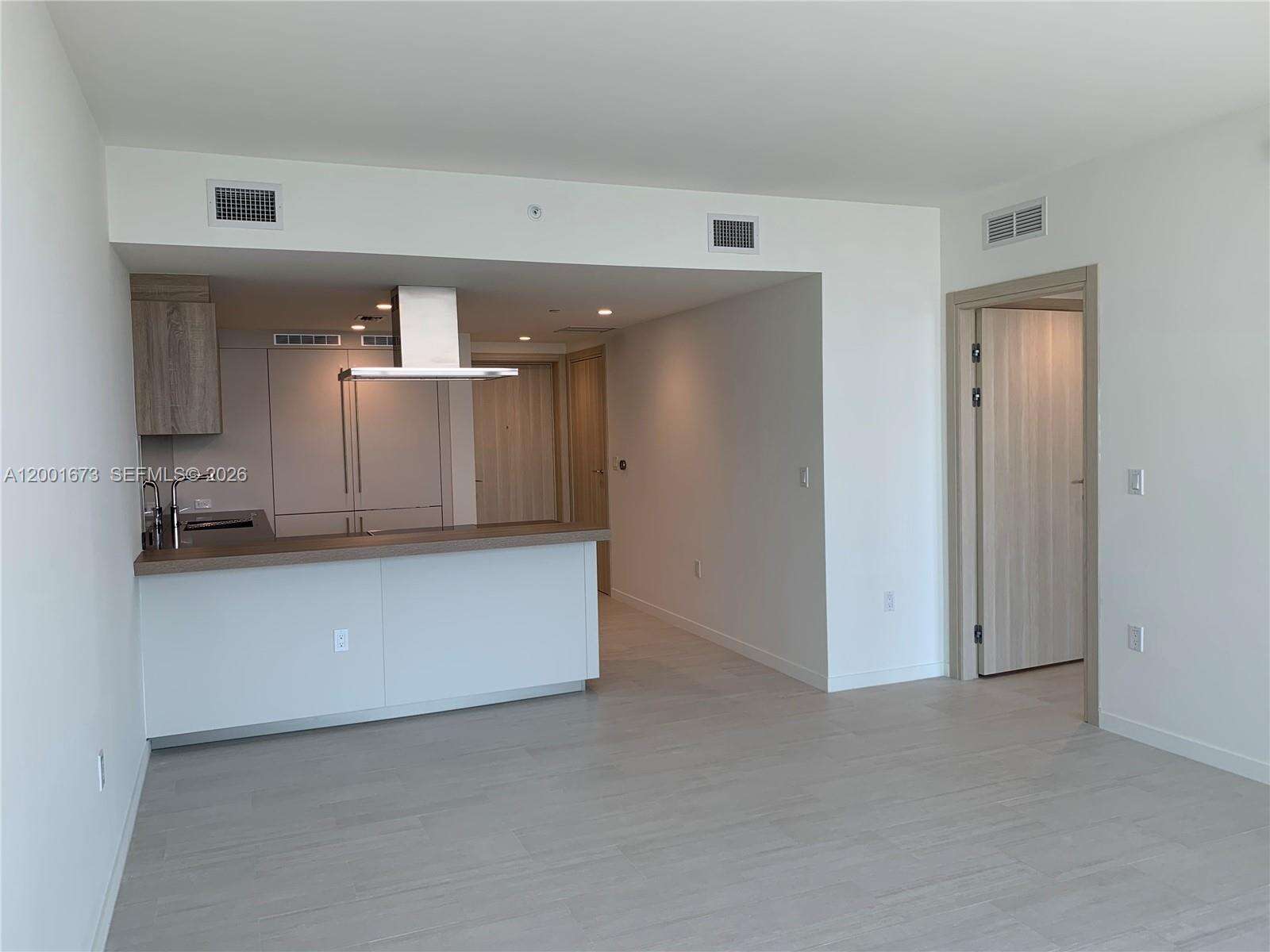Brickell Flatiron at 1000 Brickell Plz, Miami, FL 33131 - For Sale photo 6